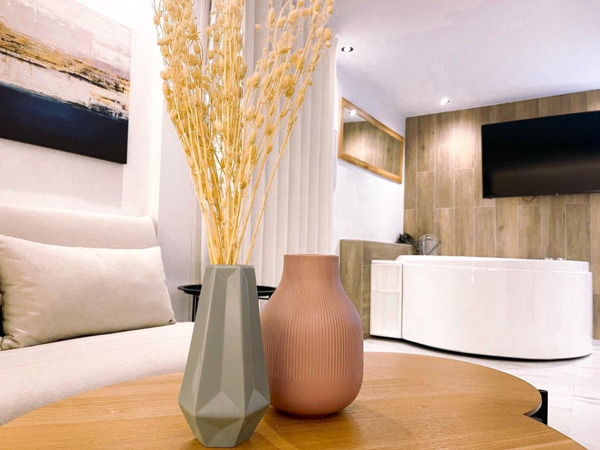 Cordoba Boutique Vv Con Jacuzzi Apartment Exterior photo